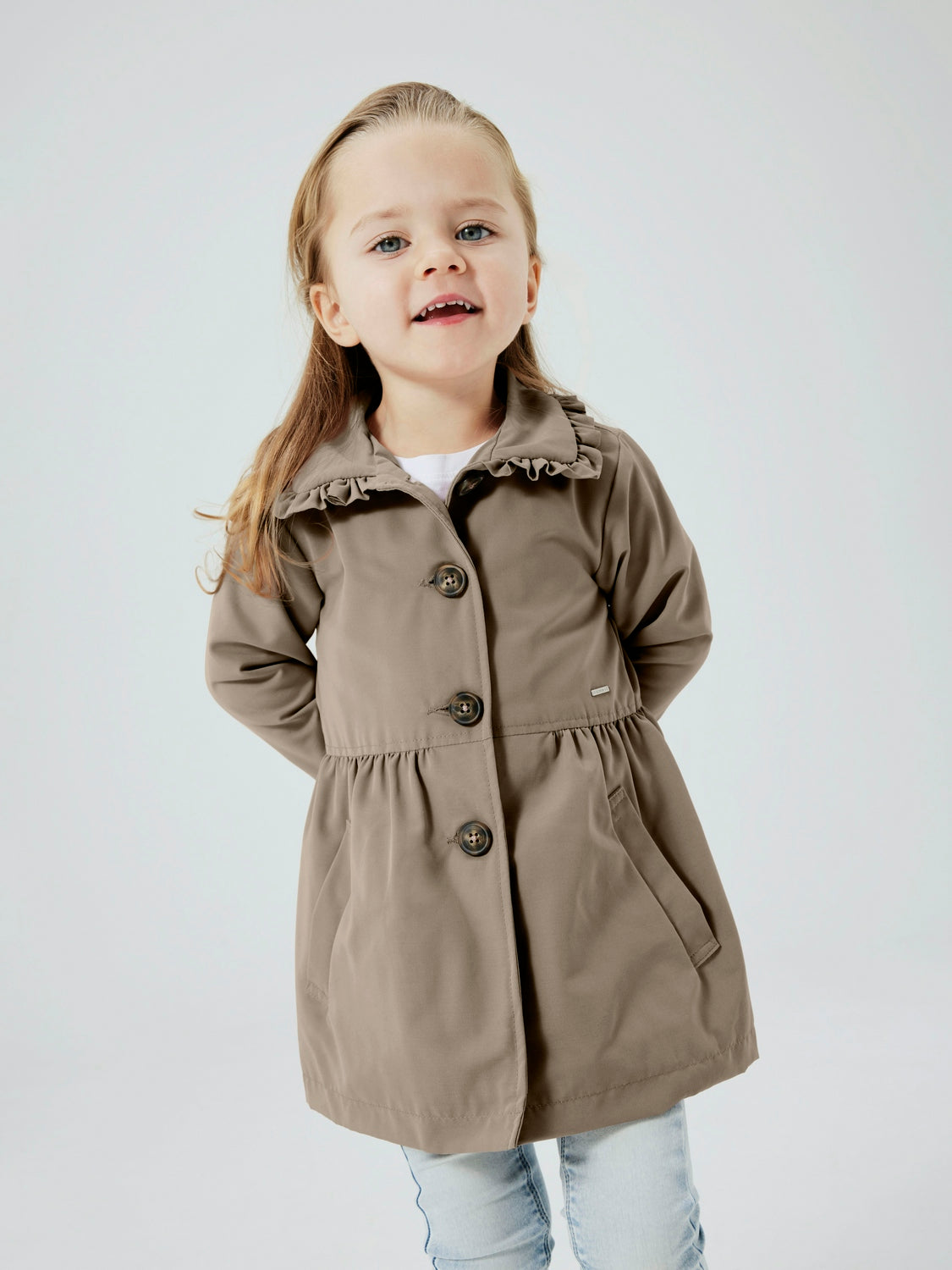 Trench Coat Madelin Junior con Dettaglio Volant e Tasche Frontali