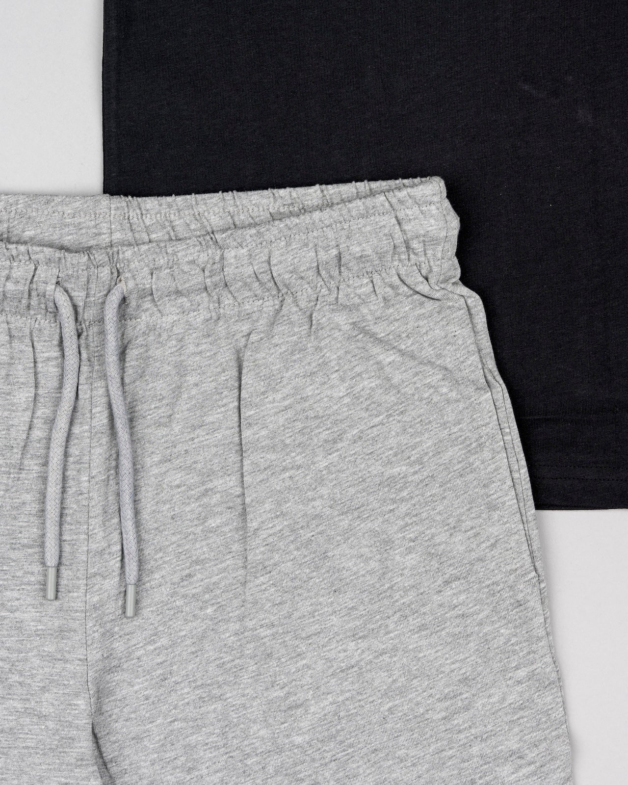 Completo T-shirt e pantaloni corti per ragazzi in cotone