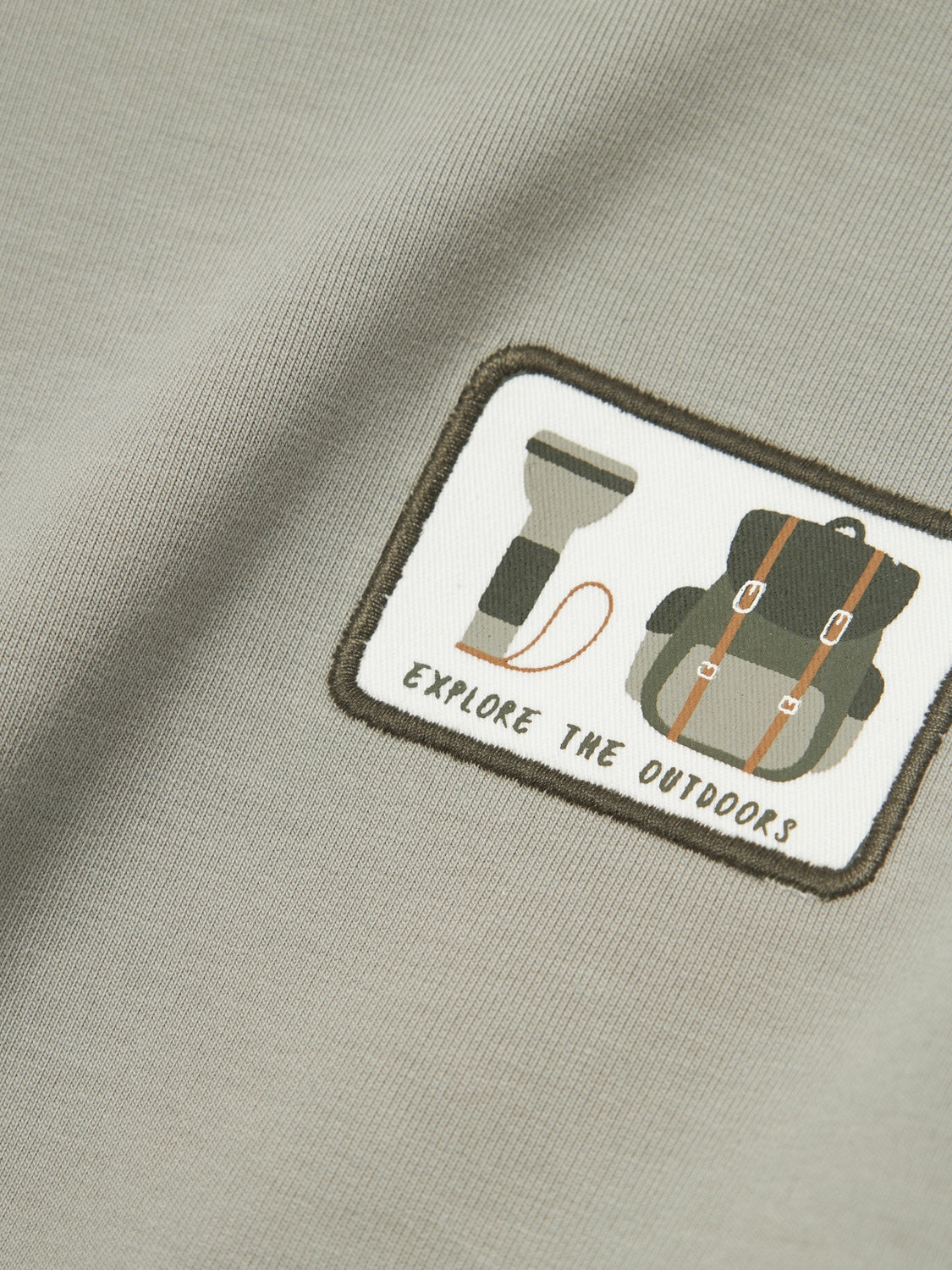 Felpa a Maniche Lunghe Fred Junior con Orlo a Coste e Dettaglio Ricamato