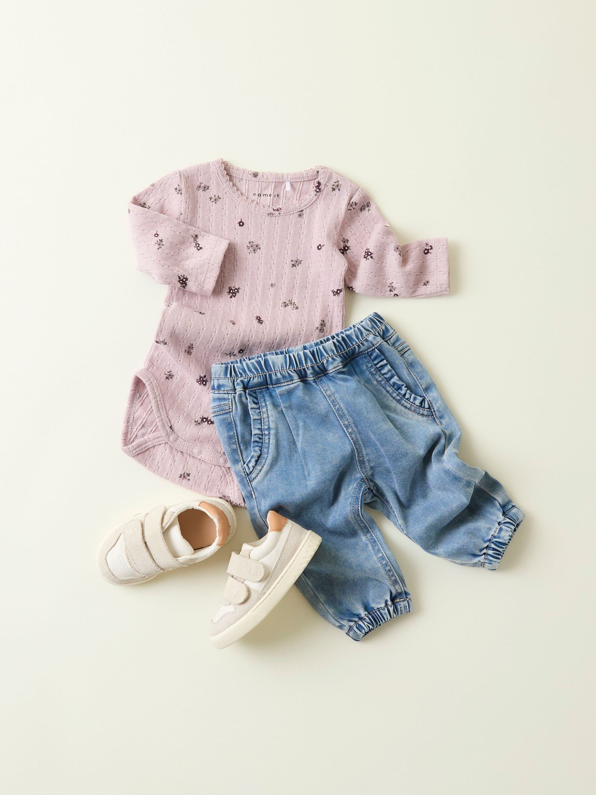 Jeans bambina Rose con balze – NOOS Art. 13243073